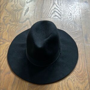 2/$25 Michael Stars// hat